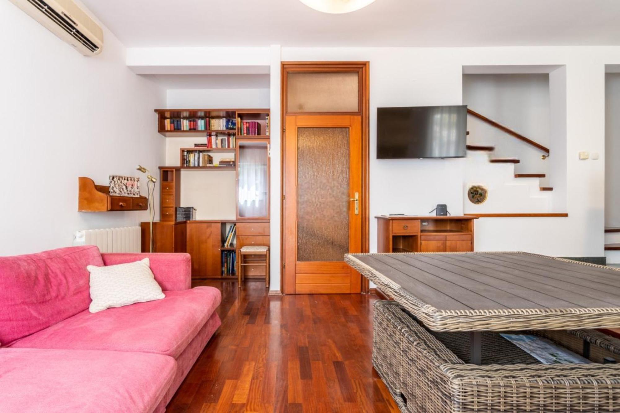 Villa Violeta With The Sea View, 3 Min Walk To The Beach สปลิท ภายนอก รูปภาพ